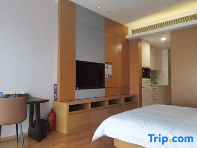 Standard Double room with city view