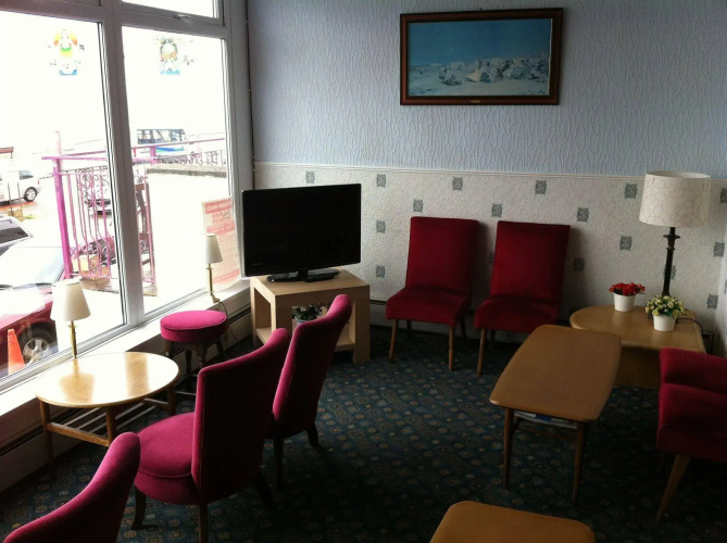 Howard Hotel
