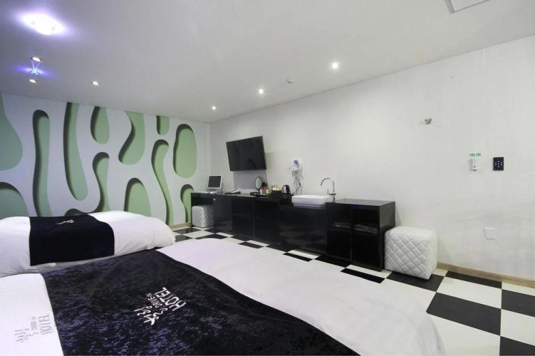 Healing Hotel