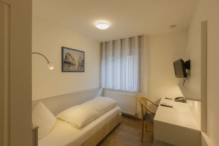 Löwen Hotel & Restaurant