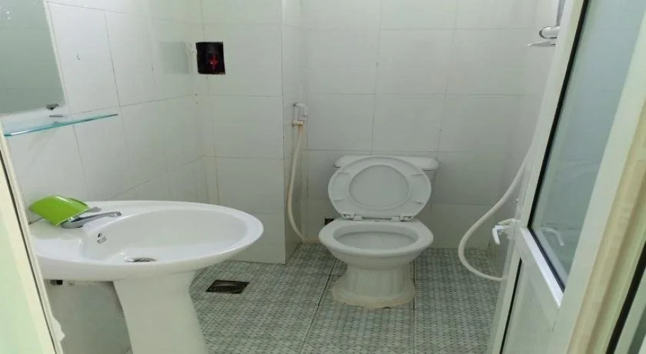 Ly Tri Motel