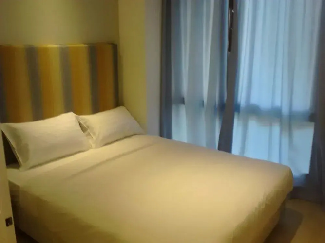 Atlantis Condo