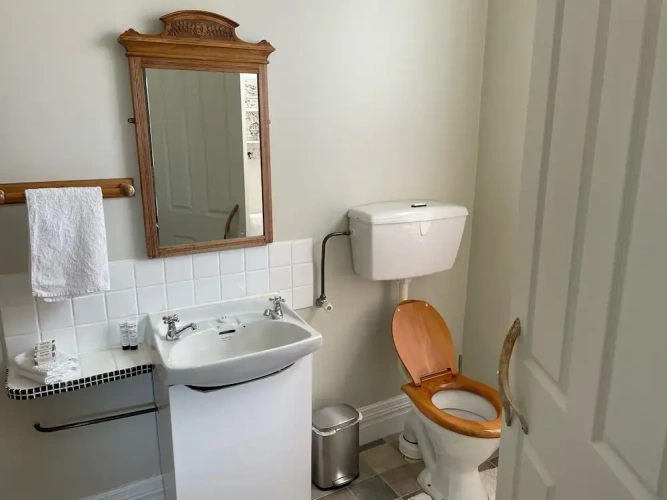 Superior Basement room
