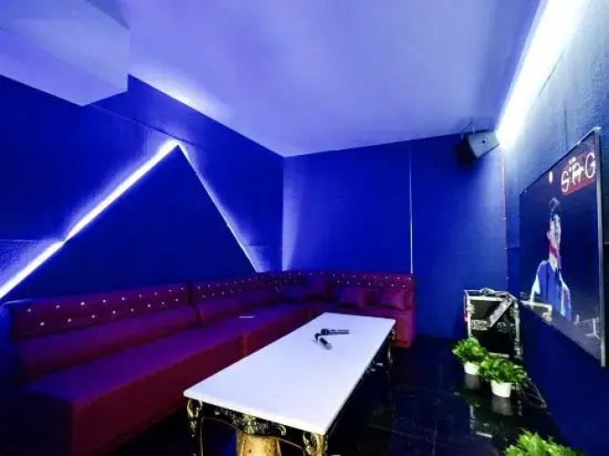 Leweiyang Homestay