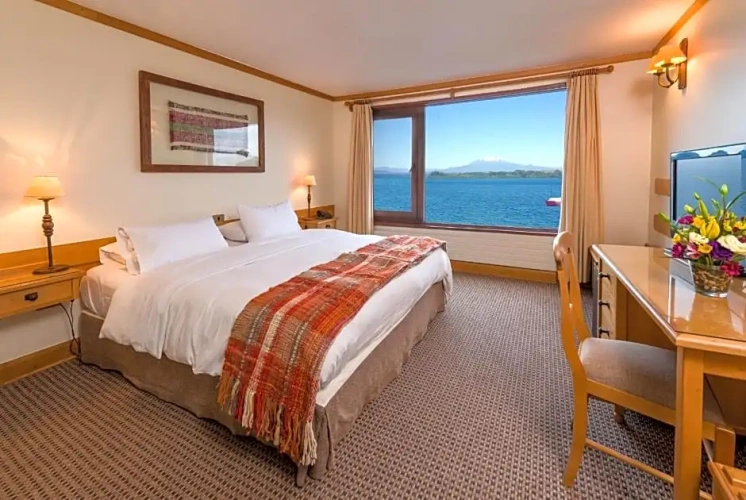 Superior Triple room with view