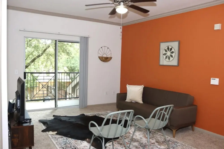 Galleria Queen Boho Chic Suite