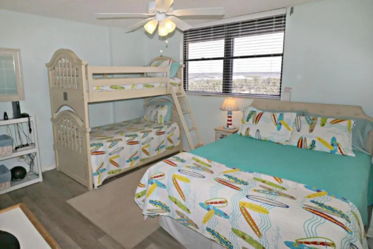 Sand Dollar 2-302