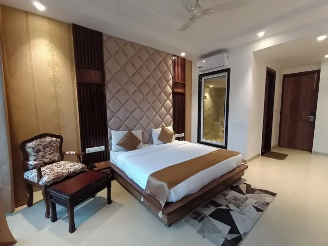 Premium room