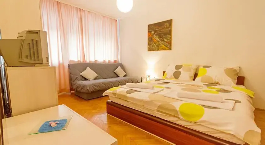 Apartment Belgrade Nook Green