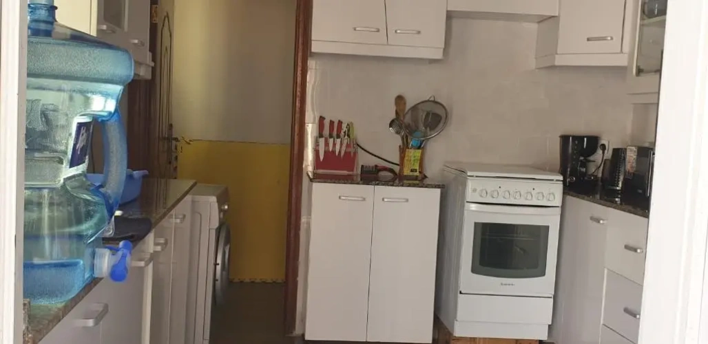 4 Bedrooms Cottage