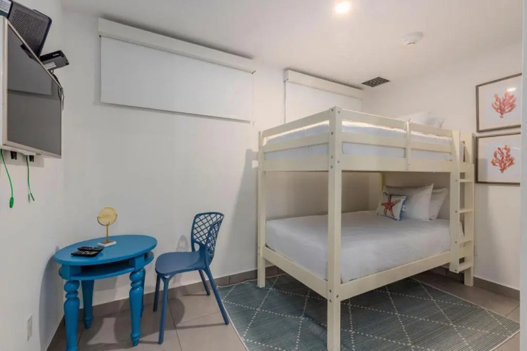 Family condo at Downtown