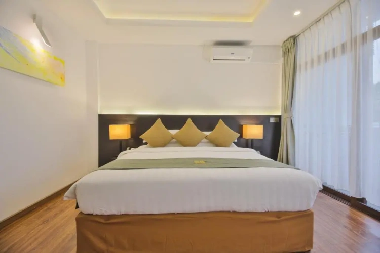Deluxe Single room