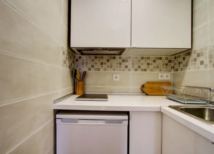 1 Bedroom Apartment