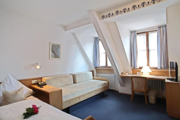 Standard Single room