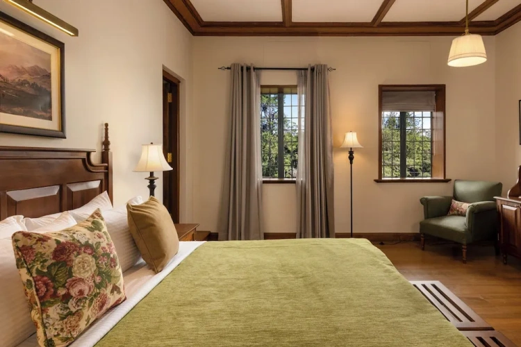 1 Bedroom Deluxe Double room with garden view