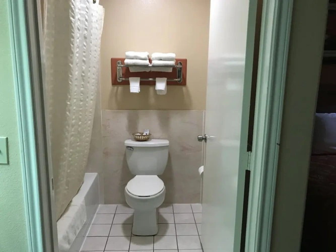 Standard Double Suite