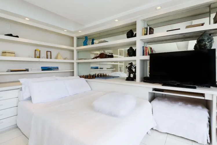 Omar do Rio - Apartamento V902
