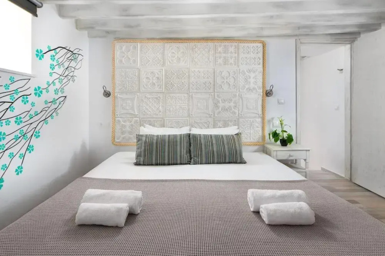 Lindos Citrin Suites
