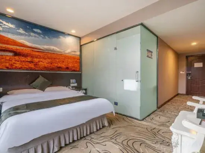 Skyline Hotel