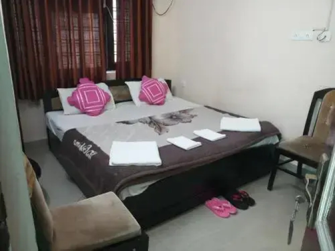 Hotel Guru Residency