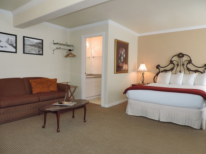 The Victorian Inn photo 7