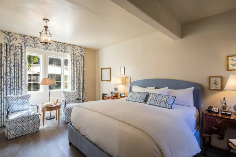 L Auberge Carmel