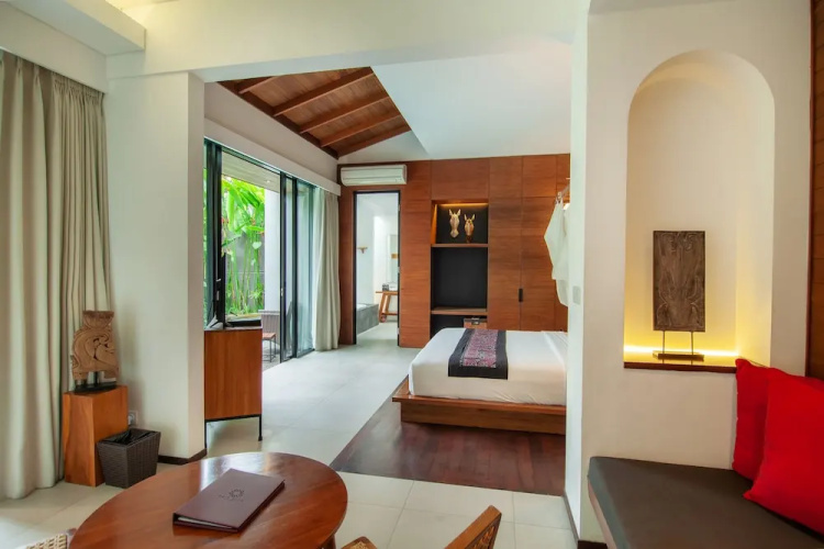 Abia Villa