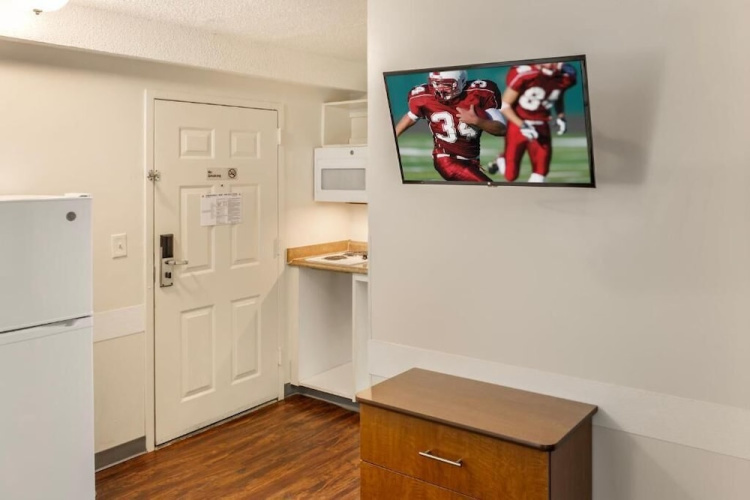 Birch Hill Suites Louisville