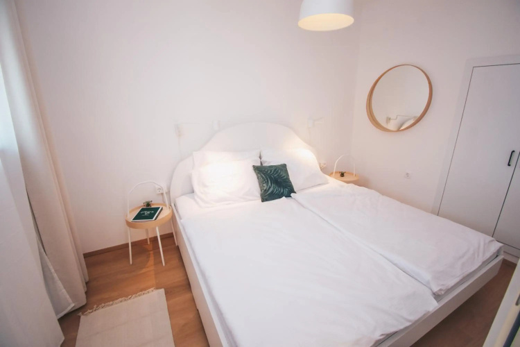 NA Apartments
