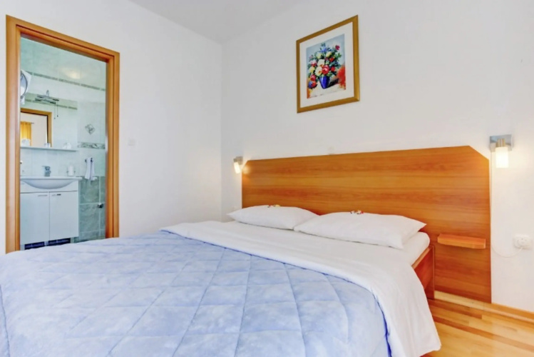 Pansion Villa Bok