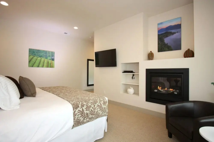 Vineyard View Inn