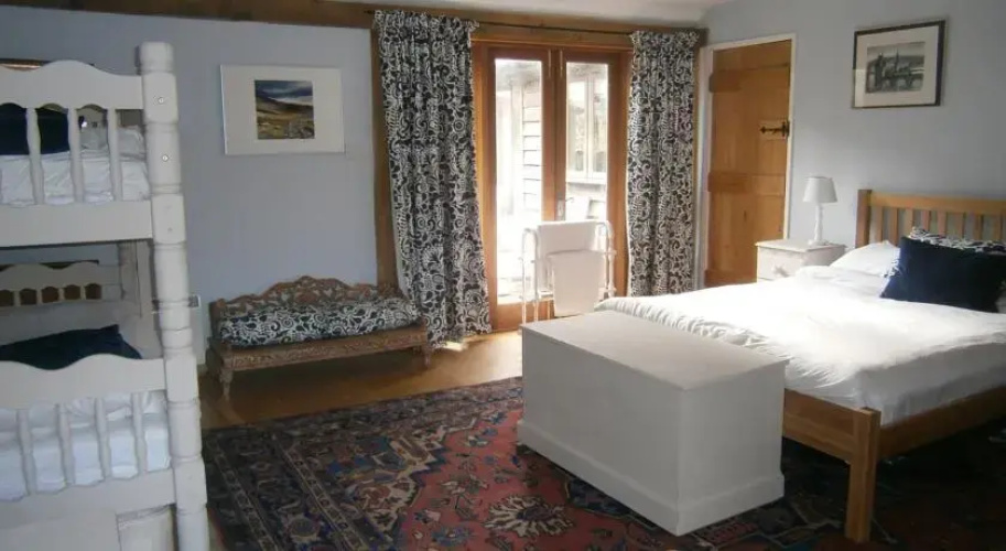 The Oak Retreat
