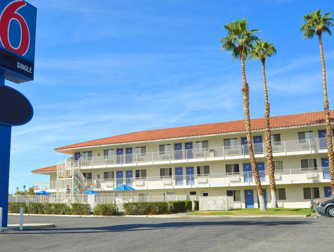 Motel 6 Twentynine Palms, Ca - Joshua Tree National Park