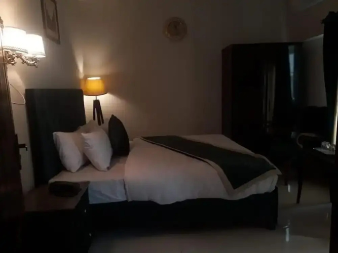 Golden One Hotel