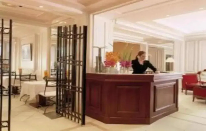Hotel Unic Renoir Saint Germain