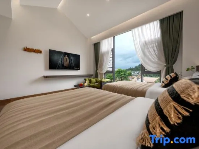 Premium Twin room