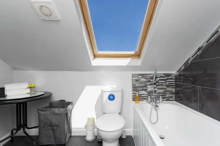 1 Bedroom Quadruple Apartment with city view