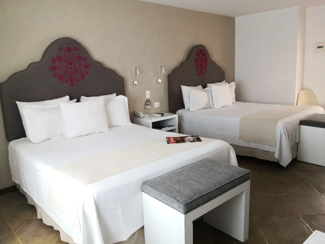 Deluxe Quadruple room