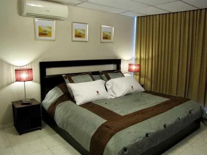 Centrum Tower Suites