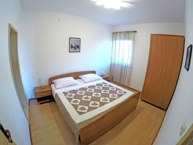 Apartments Borovina