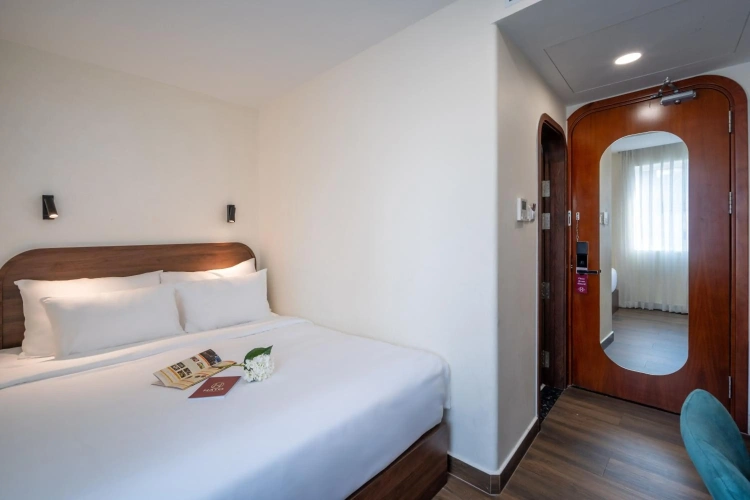 Hato Saigon Hotel & Rooftop