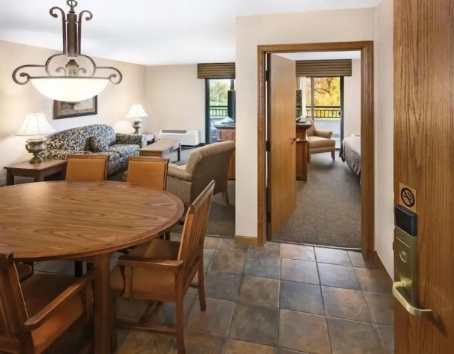 Double Suite with lake view