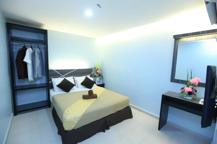 Al Huda Hotel