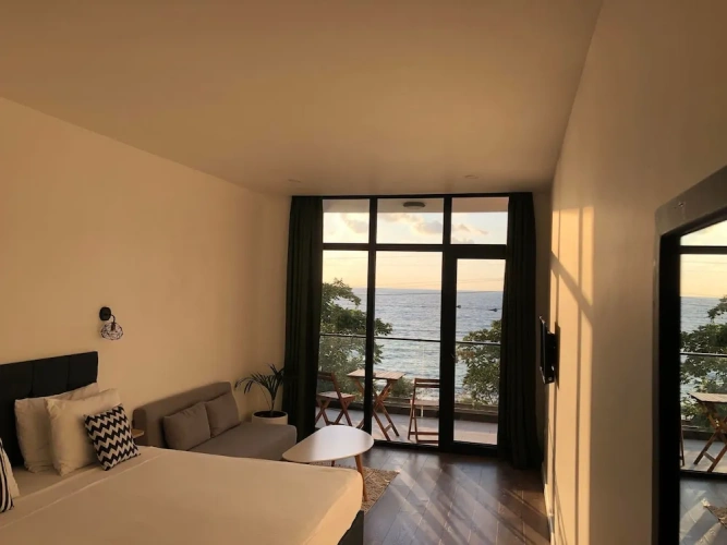 Deluxe Double room with balcony and with sea view