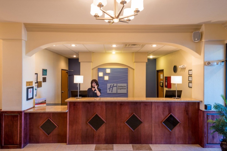Holiday Inn Express And Suites Alamosa photo 31