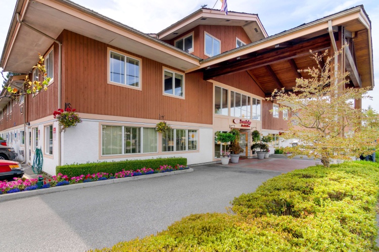 Econo Lodge Inn & Suites photo 19