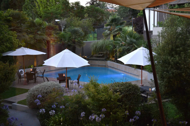 Hotel Director Vitacura Over view