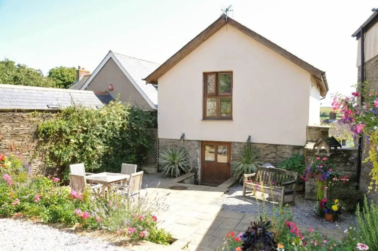 The Stable - Beautiful Barn - Sleeps 5 - Salcombe