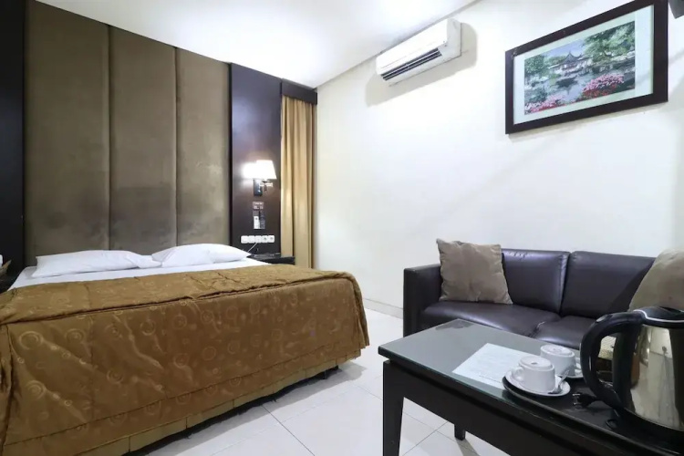 C'One Hotel Pulomas