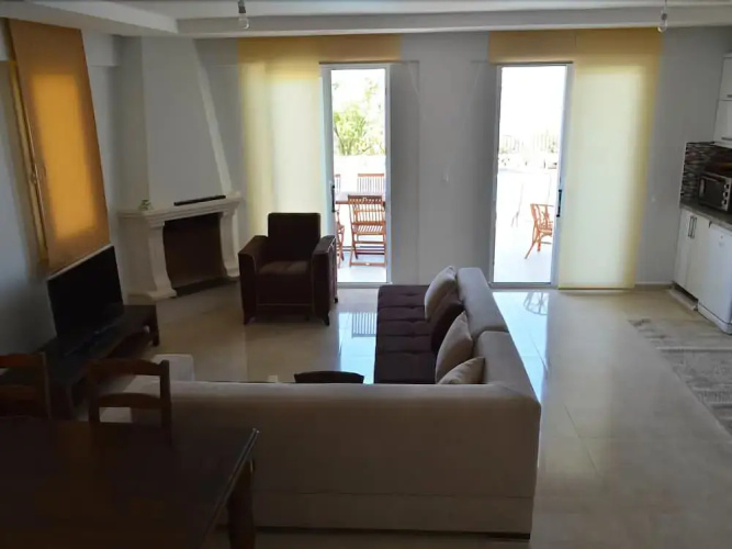 New Age Villa Anch
